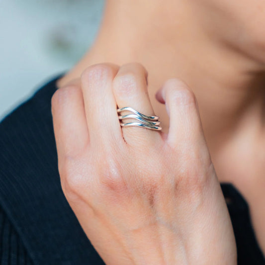 Signature Curve Ring – Sterling Silver