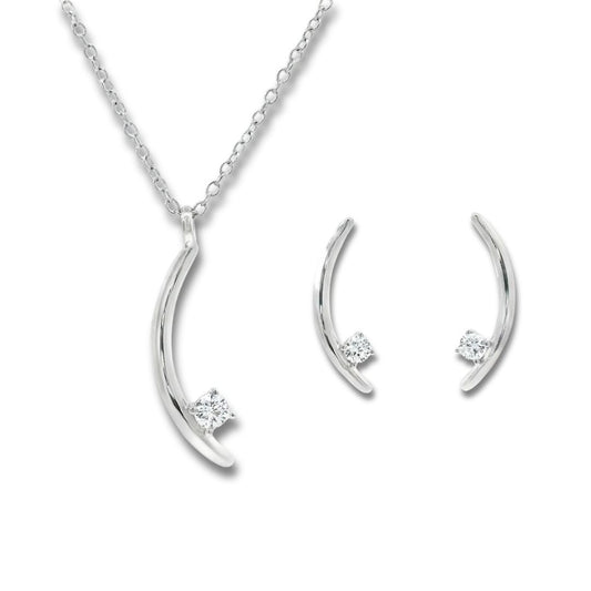 The Signature Verana Set in sterling silver: necklace and earrings