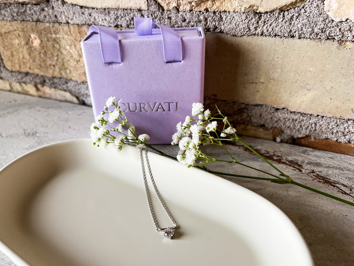 Solitaire Felicita Necklace