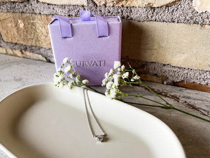 Solitaire Felicita Necklace