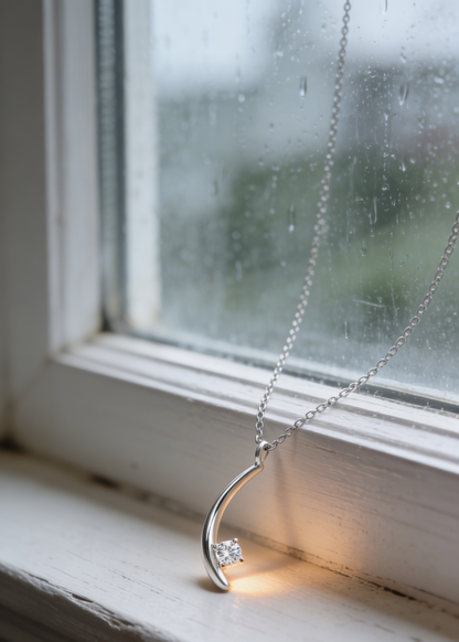 Signature Verana Necklace