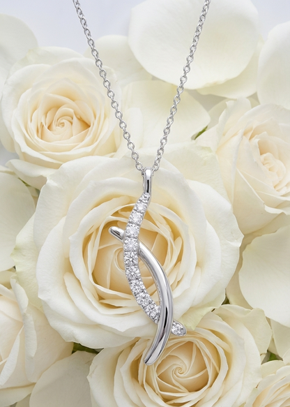 Intertwined Asciano Necklace
