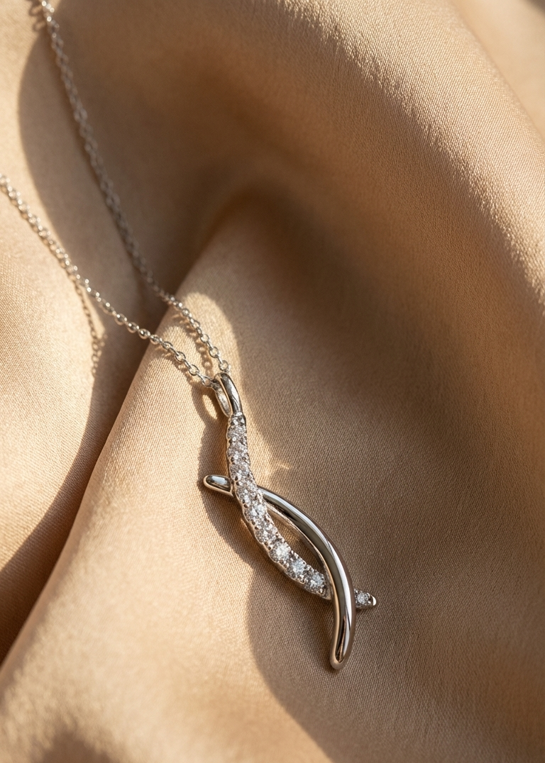 Intertwined Asciano Necklace