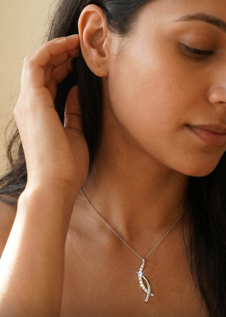 Intertwined Asciano Necklace