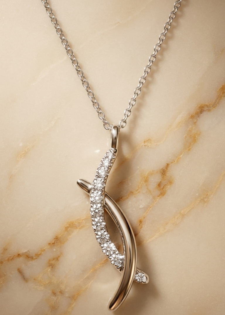 Intertwined Asciano Necklace